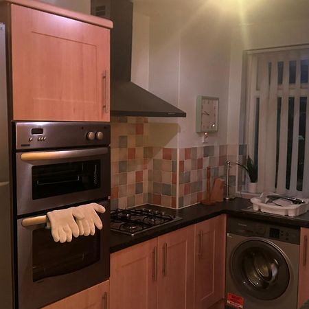 Komegloba Exquisite Room مانشستر المظهر الخارجي الصورة